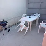 La P'tite Maison Hébergement de vacances *