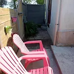 Hébergement de vacances La P'tite Maison *